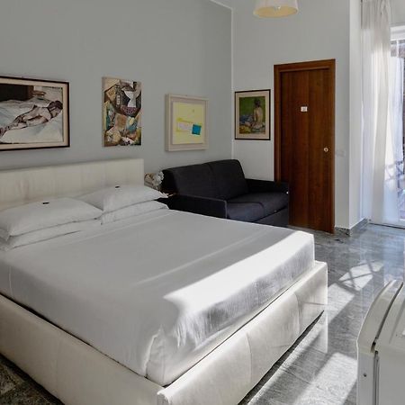 Aiello Suites Executive Milan Bagian luar foto